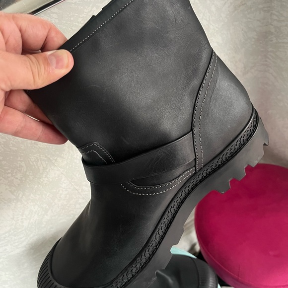 Coach Chelsea boots. Brand new no box. - Picture 6 of 12